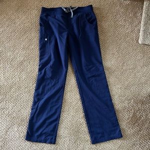 Figs Kade Medium Tall scrub pants